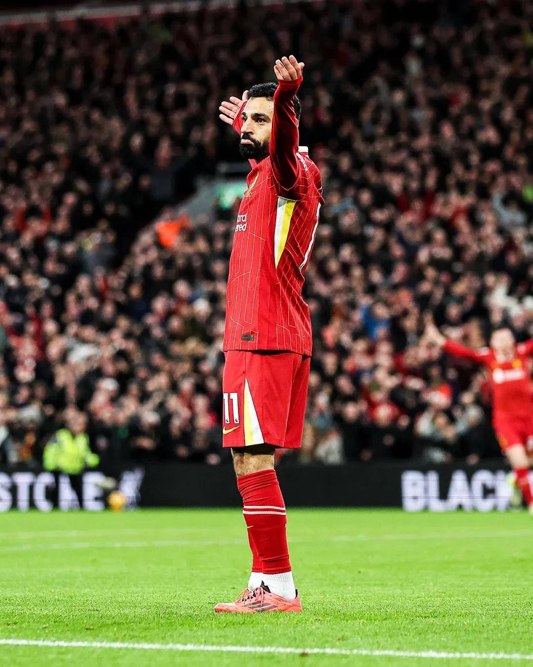  萨拉赫回归赛场，比分优势明显首场状态亮眼，SKT观众沸腾！九游体育官网